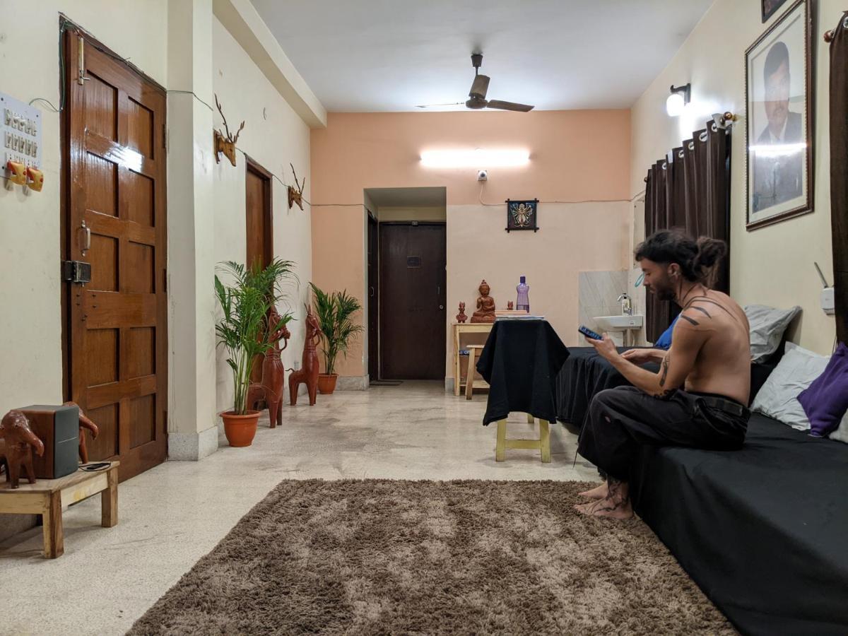 Guten Tag Calcutta Extérieur photo